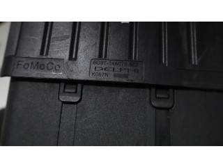 Блок предохранителей     Volvo V70    