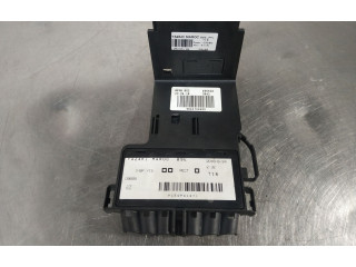   Pojistková skříňka 9663704680   Citroen Berlingo 2019