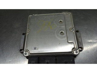 Блок управления двигателя 0281019147 Dacia Dokker