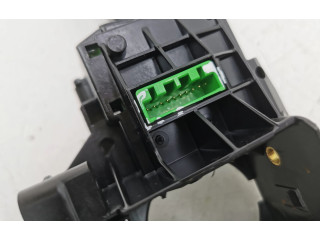 Ручка стеклоочистителей 17D770   Volvo V50