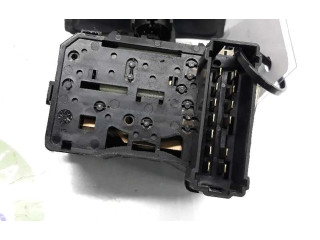 Ручка стеклоочистителей 8200792587, 901057668 Dacia Sandero