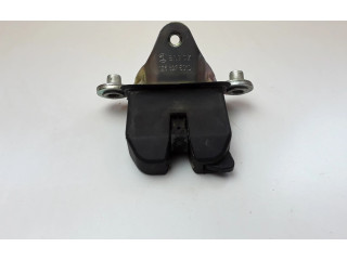 Замок багажника 1Z5827501D    Skoda Octavia Mk2 (1Z) 2004 - 2013 года