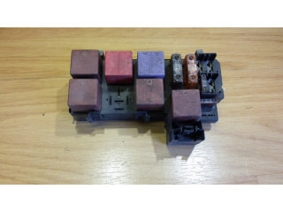 Pojistková skříňka 7703297193 Renault Scenc I 1999