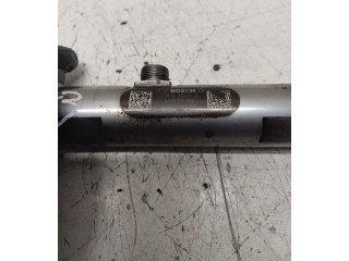 Vstřikovací lišta 7585411, 1353758541113 BMW X5 F15