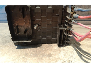 Блок предохранителей 1K0937125A   Volkswagen Jetta V    