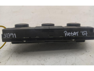 Блок управления климат-контролем 74677530   Volkswagen PASSAT