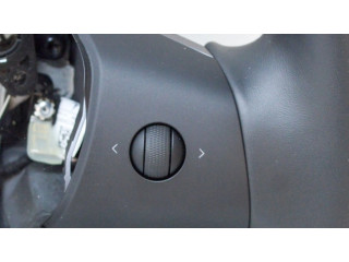 Руль Tesla Model 3  2017- года 108568200B, 110532400J      