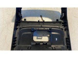 Отделка заднего прикуривателя