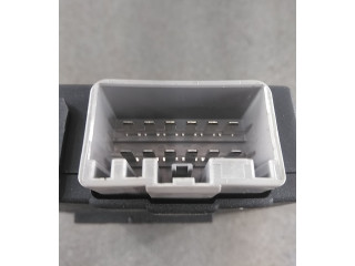 Блок АБС 30716987   Volvo  V70  2000 - 2004 года