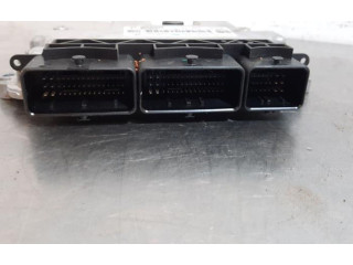 Блок управления двигателя 237105748R Renault Twingo III