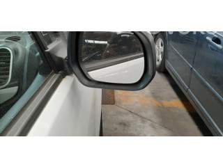 Зеркало электрическое        Suzuki Splash   -  года   