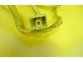 Подрулевой шлейф SRS    Mazda 323