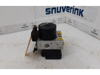 Блок АБС 8200403322, 8200403322 Renault Twingo II 2007 - 2014 года