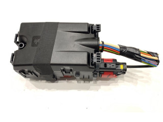 Блок предохранителей     Peugeot 2008 I    