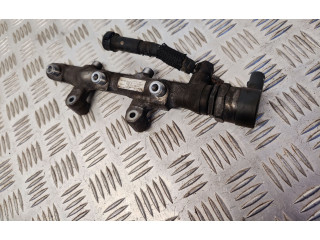 Vstřikovací lišta 057130764AM, 059130090CT   Audi Q7 4M    CVZA 