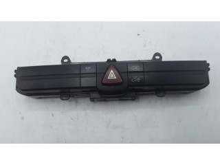 Включатель аварийных фонарей