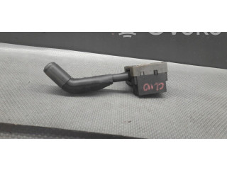 Ручка стеклоочистителей 7700826606 Renault Clio I