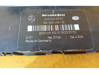 Блок предохранителей  2035454501, 2035454501   Mercedes-Benz CLC CL203    