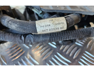 Блок управления 9802096780, 9679123280 Peugeot 2008 I