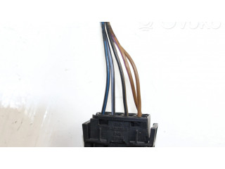 Ручка стеклоочистителей 8360915   BMW Z3 E36