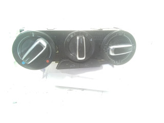 Блок управления климат-контролем 8x0820045a, 8X0820045A   Audi A1