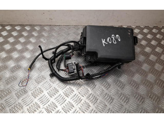 Блок предохранителей  91275J7500, G8954   KIA Ceed    