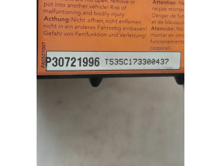 Подушка безопасности водителя P30721996, T535C173300437 Volvo V70