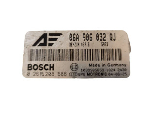 Řídící jednotka 06A906032QJ, 0261208686 Audi A4 S4 B5 8D 1999