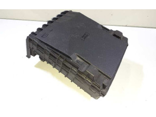   Pojistková skříňka 1K0937125A   Volkswagen Tiguan 2008