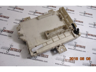 Блок предохранителей 8565A174 Mitsubishi Colt