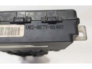 Pojistková skříňka Řídící jednotka BSM K9K830, 86438   Renault Megane III 2009