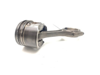 Поршень с шатуном Mitsubishi Outlander