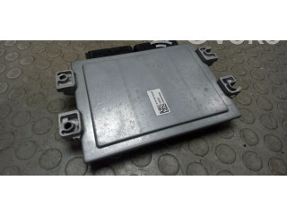 Блок управления двигателя 6001548282, 8200326380   Dacia Logan I