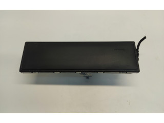 Подушка безопасности для колен 57C880841E Skoda Karoq