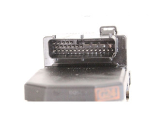 Блок АБС MR475701, MR475701 Mitsubishi Carisma 1996 - 1999 года