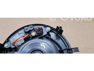 Вентилятор печки 5Q1819021H, M035981W Audi Q3 F3