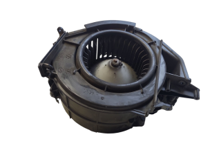 Вентилятор печки       Audi A6 S6 C6 4F