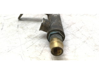 Топливная рампа Alfa Romeo 166 для двигателя 936A2000 02