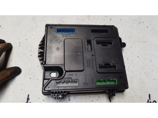 Блок комфорта 284B12041R Renault Megane III