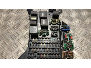 Блок предохранителей 2L1830949, 1S7T14A073AF Ford Mondeo Mk III