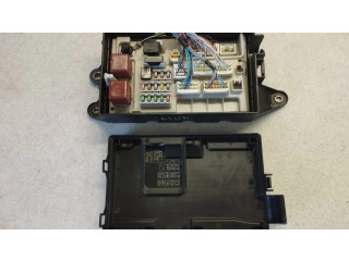 Блок предохранителей 82670-50072   Lexus LS 430    