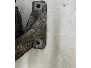 Генератор 30667787, 0124525060   Volvo V70      