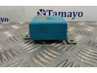 Блок предохранителей MB921337, 1650002060 Mitsubishi Montero