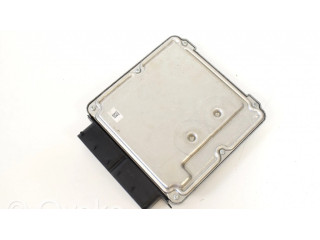 Блок управления двигателя 04L907309N Volkswagen PASSAT B8