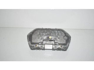 Přístrojová deska BMW 2 F46 2017 9295446