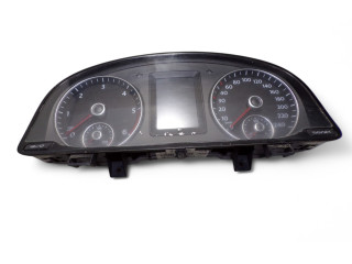 Панель приборов 2K0920865J Volkswagen Caddy