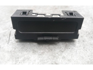 Дисплей 8200622637 Renault Clio II