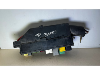 Блок предохранителей  92GG14A142CB, 92GG14A142   Ford Scorpio    