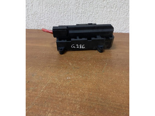 Pojistková skříňka 18572, 6113690058303 BMW 7 E65 E66 2007