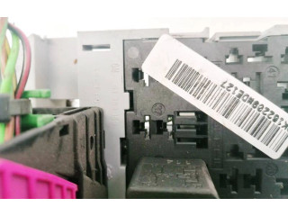 Блок предохранителей 93363150, 93363150 Opel Meriva A